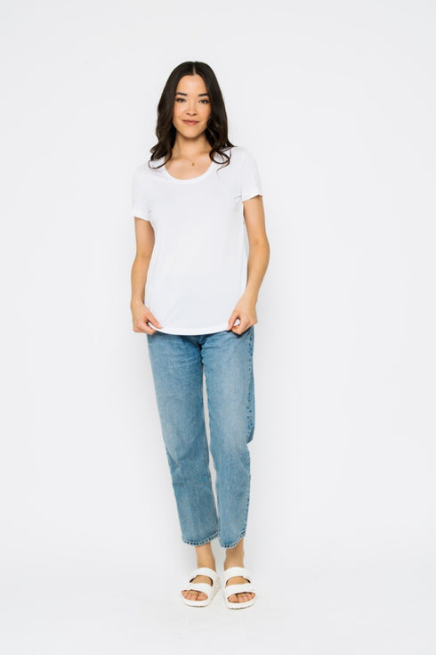 Gemma-Scoop Tee